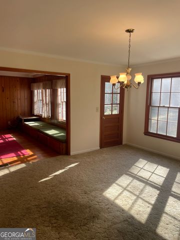 379 West Avenue, Jackson, GA 30233