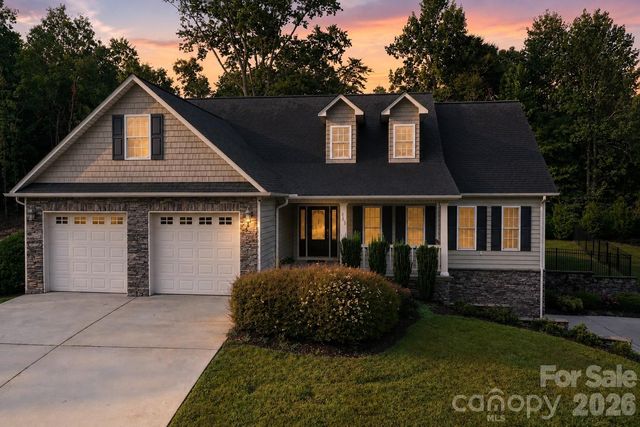 343 Wittenburg Springs Drive, Taylorsville, NC 28681
