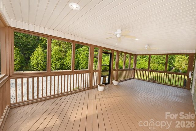 343 Wittenburg Springs Drive, Taylorsville, NC 28681