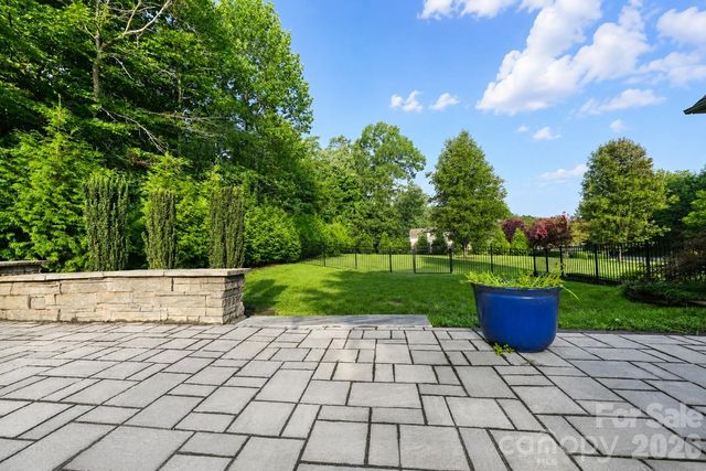 343 Wittenburg Springs Drive, Taylorsville, NC 28681