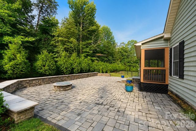 343 Wittenburg Springs Drive, Taylorsville, NC 28681