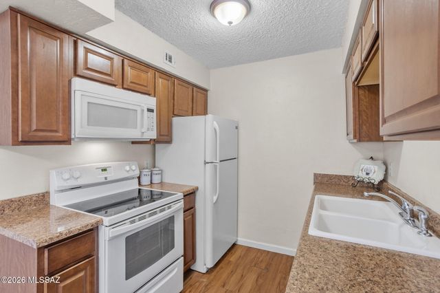 6311 N Barcelona Ct Unit 1021, Tucson, AZ 85704