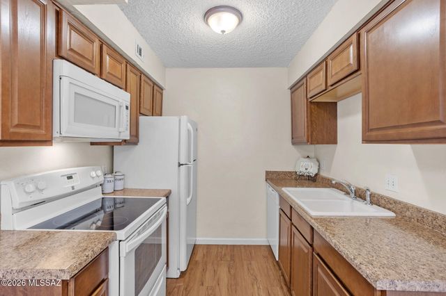 6311 N Barcelona Ct Unit 1021, Tucson, AZ 85704