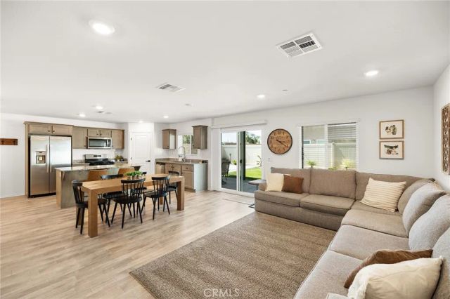 30704 Acappella, Winchester, CA 92596