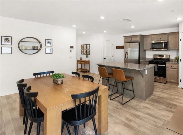 30704 Acappella, Winchester, CA 92596