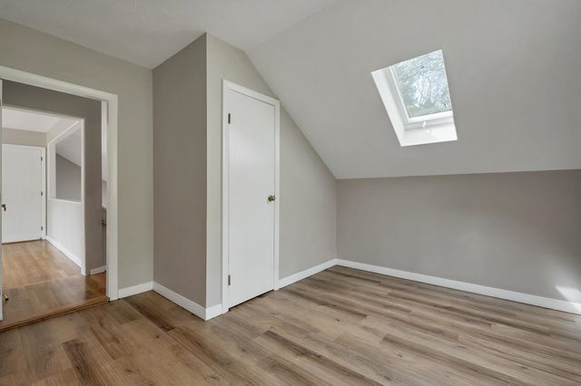 16 Old Manchester Road, Amherst, NH 03031