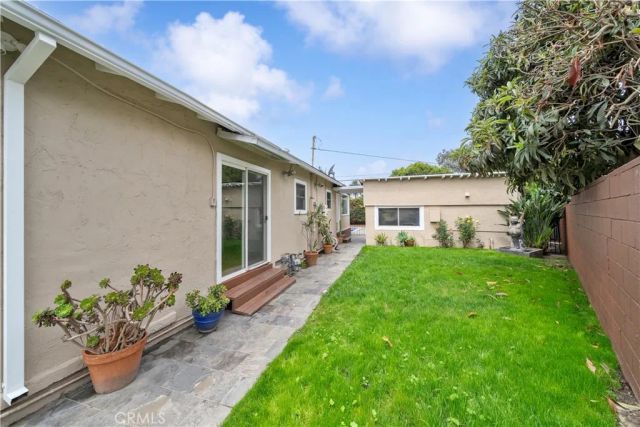 4217 Stewart, Los Angeles, CA 90066