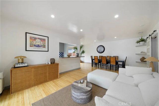 4217 Stewart, Los Angeles, CA 90066