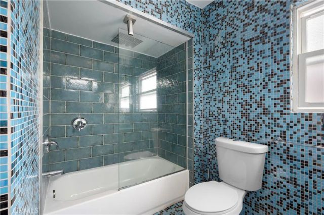 4217 Stewart, Los Angeles, CA 90066