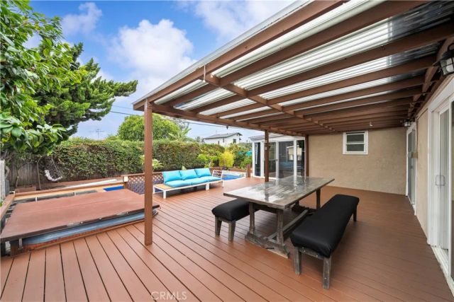 4217 Stewart, Los Angeles, CA 90066