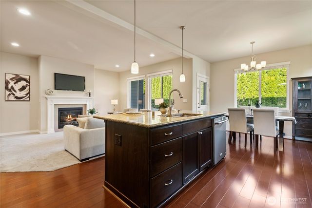 22313 38th Avenue SE, Bothell, WA 98021