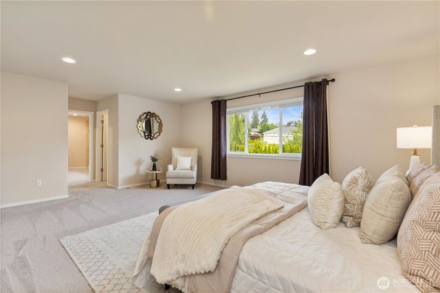 22313 38th Avenue SE, Bothell, WA 98021