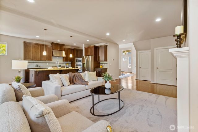 22313 38th Avenue SE, Bothell, WA 98021