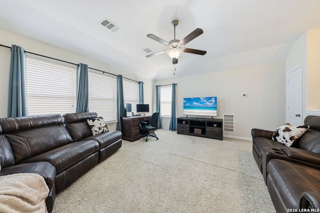 467 Briar, New Braunfels, TX 78132