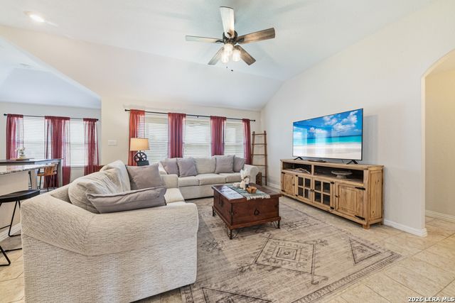 467 Briar, New Braunfels, TX 78132