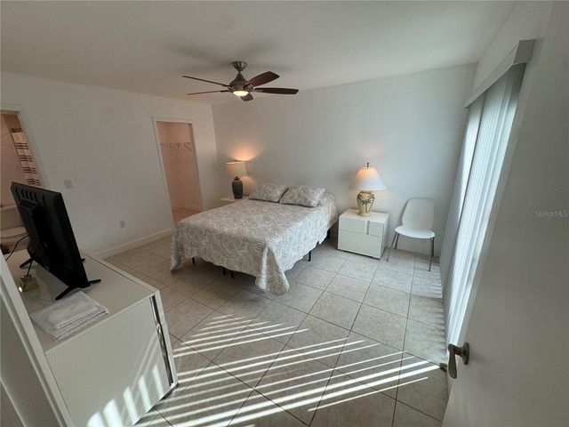 12922 CHERRYDALE COURT, Fort Myers, FL 33919