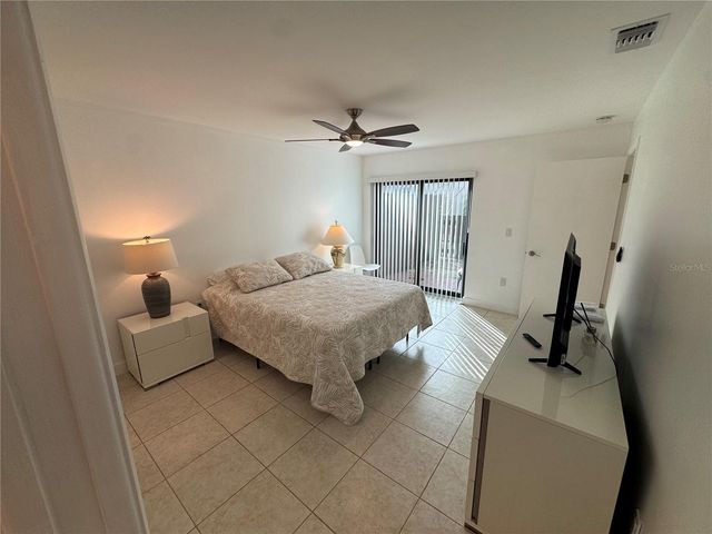 12922 CHERRYDALE COURT, Fort Myers, FL 33919