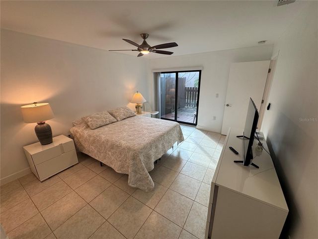 12922 CHERRYDALE COURT, Fort Myers, FL 33919