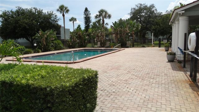14417 AMERICANA CIRCLE 204, Tampa, FL 33613