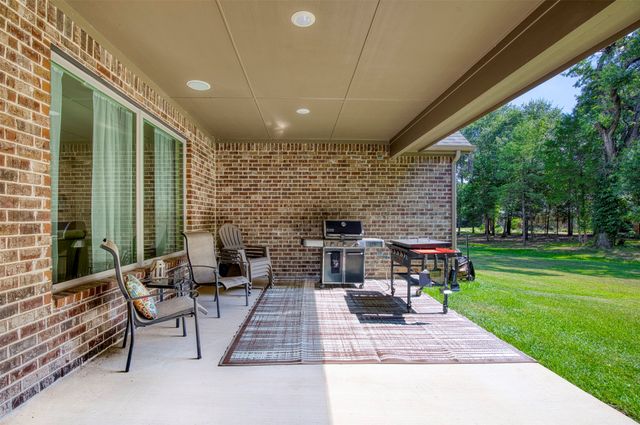 2121 Canyon Lake Road, Wills Point, TX 75169