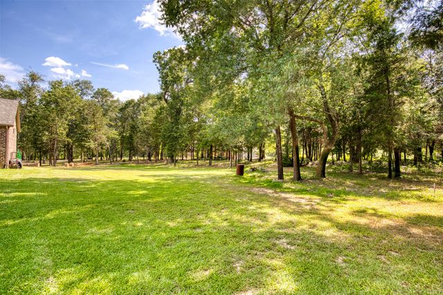 2121 Canyon Lake Road, Wills Point, TX 75169