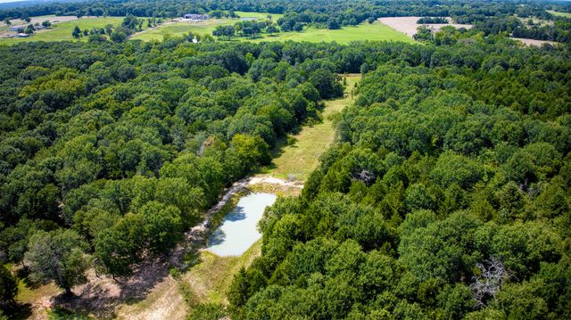 2121 Canyon Lake Road, Wills Point, TX 75169