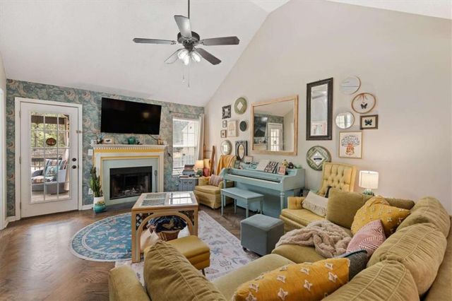 101 Lei Court, Carrollton, GA 30116