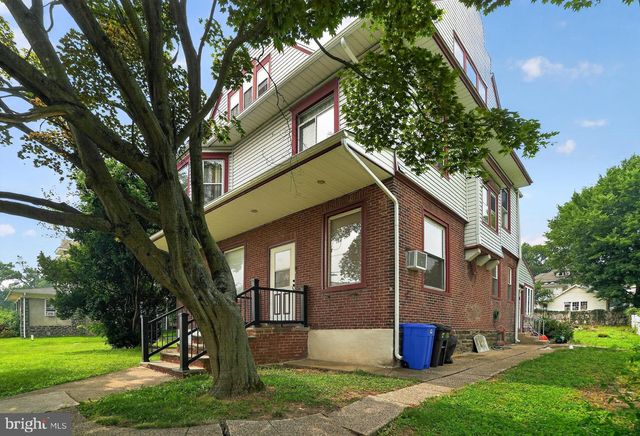 108 E TOWNSHIP LINE RD, Havertown, PA 19083