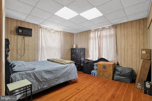 108 E TOWNSHIP LINE RD, Havertown, PA 19083