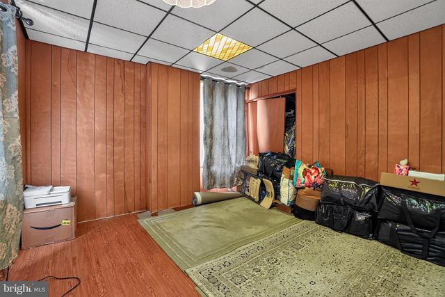 108 E TOWNSHIP LINE RD, Havertown, PA 19083
