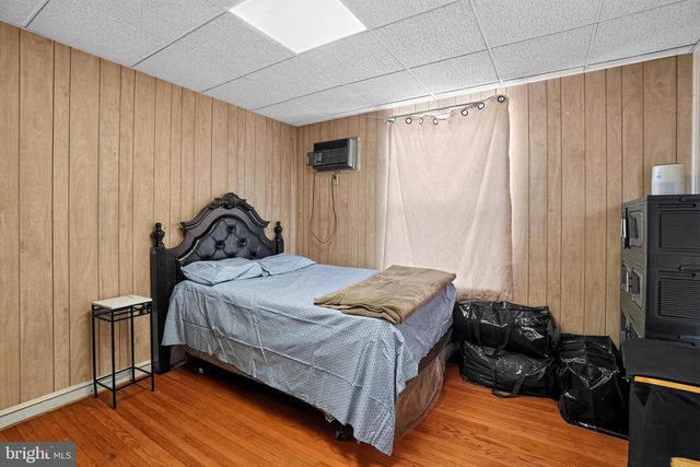 108 E TOWNSHIP LINE RD, Havertown, PA 19083