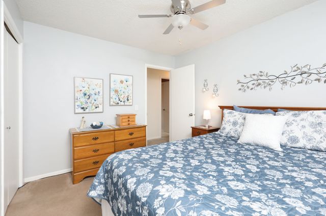 2423 Iowa Street, Perry, IA 50220