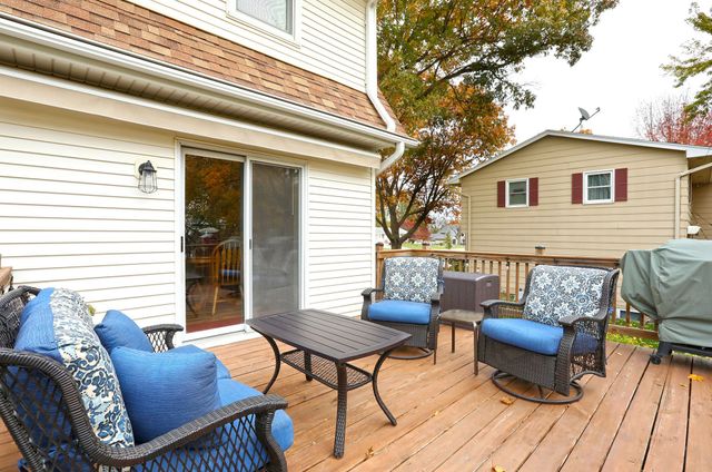 2423 Iowa Street, Perry, IA 50220