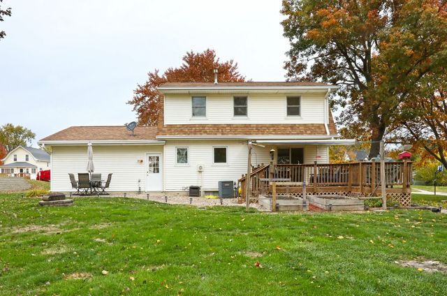 2423 Iowa Street, Perry, IA 50220