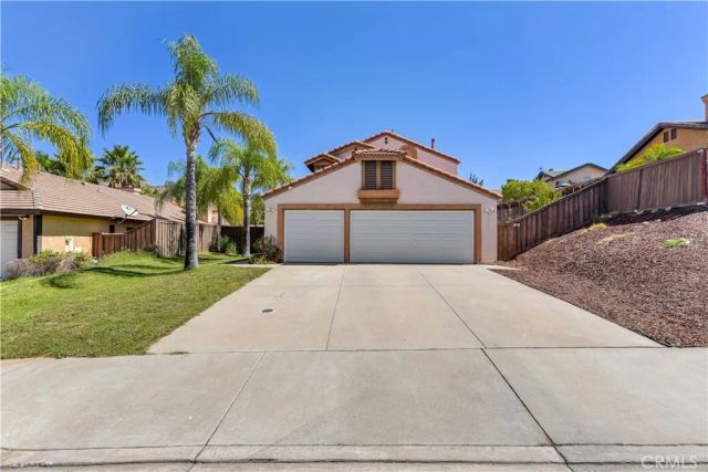 10808 Breezy Meadow, Moreno Valley, CA 92557