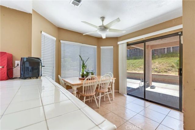 10808 Breezy Meadow, Moreno Valley, CA 92557