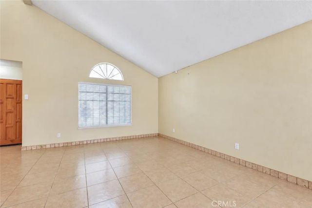 10808 Breezy Meadow, Moreno Valley, CA 92557