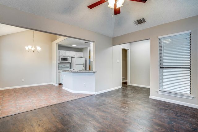 2124 Artherfield Drive, Carrollton, TX 75006