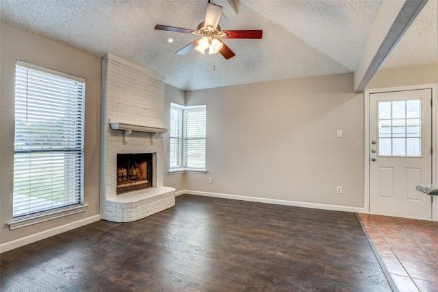 2124 Artherfield Drive, Carrollton, TX 75006