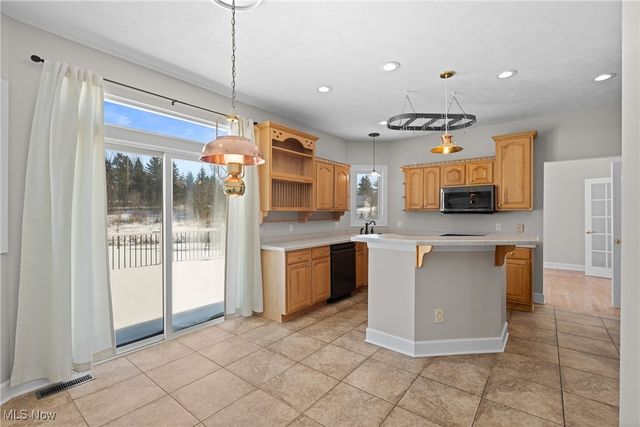 8559 Pabin Court, Macedonia, OH 44056