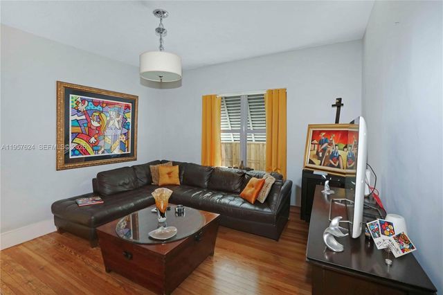 428 NE 71 street, Miami, FL 33138