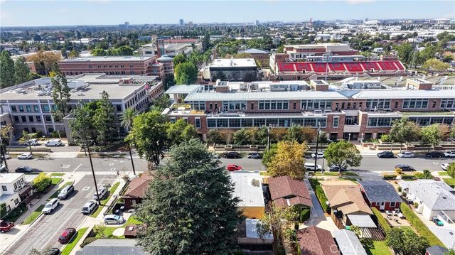 413 N Center, Orange, CA 92866