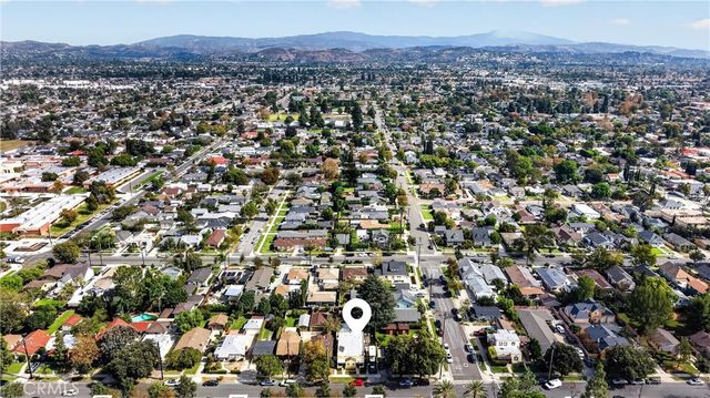 413 N Center, Orange, CA 92866