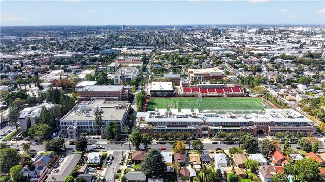 413 N Center, Orange, CA 92866