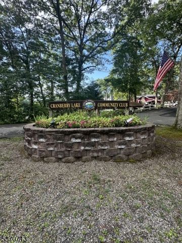 6 Hickory Trl, Byram Twp., NJ 07821