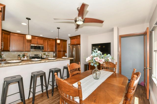 5769 N River Forest DRIVE, Glendale, WI 53209