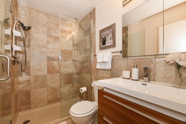 5769 N River Forest DRIVE, Glendale, WI 53209