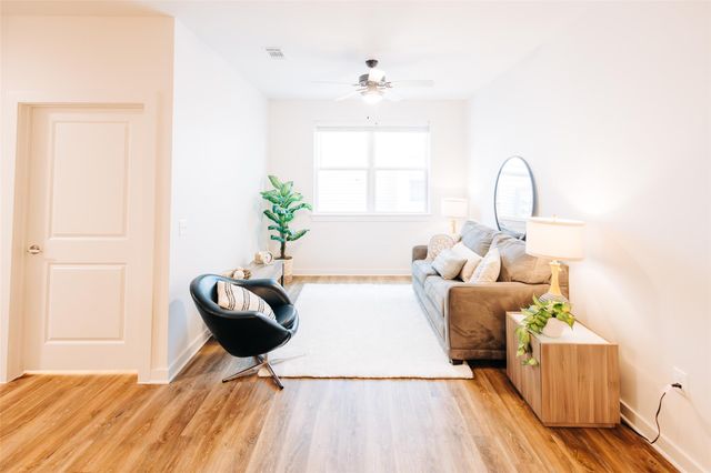 7051 Meadow Lake BLVD 9302, Austin, TX 78744