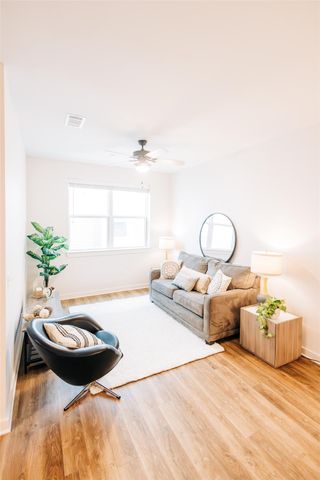 7051 Meadow Lake BLVD 9302, Austin, TX 78744