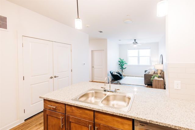 7051 Meadow Lake BLVD 9302, Austin, TX 78744